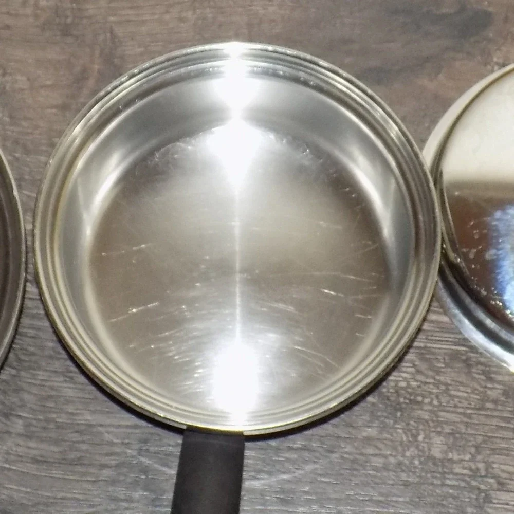 Amway Queen Saucepan Set Unisex OS Silver Good Multi-Ply Stainless Steel Pots